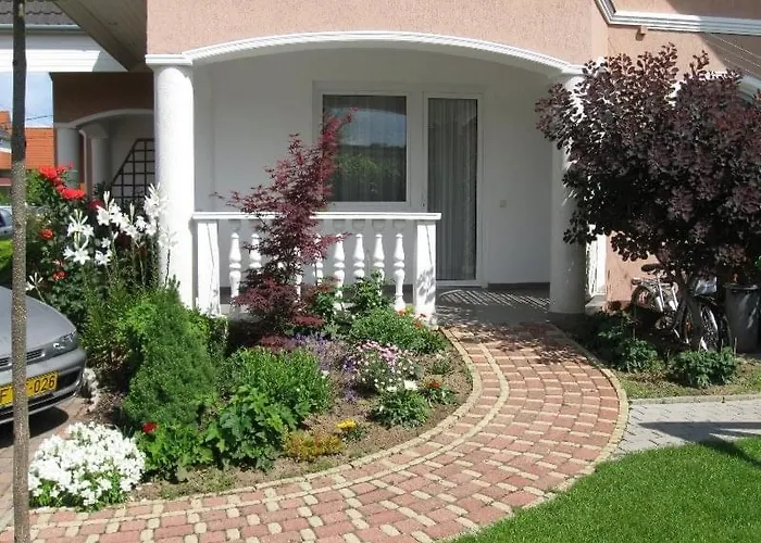 Andrea Apartmanhaz